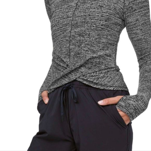 Lululemon Melodic Movement Long Sleeve Women's 2 - Picture 3 of 8